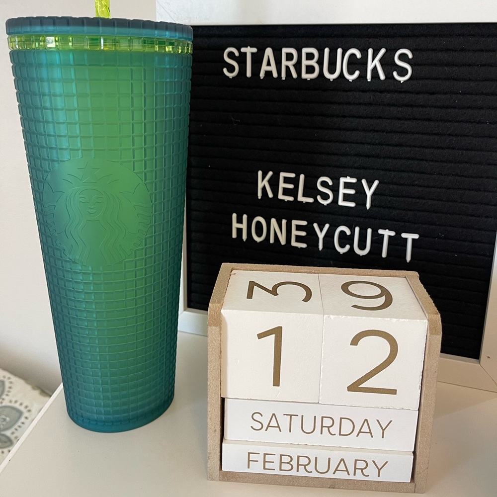 BNWT Venti Mt. Dew Grid Starbucks Cold Cup